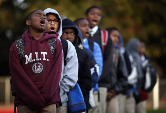 Greet the children /1st day of school – Boston (Roxbury/Dorchester)